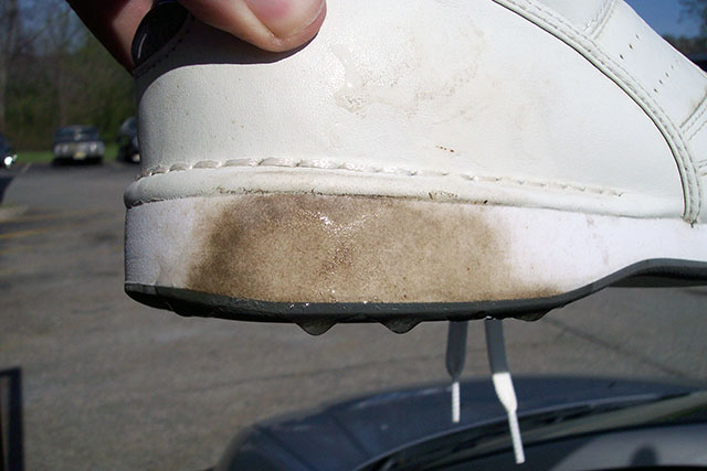 Close up view of stain on sneaker after applying Ultra One G5.